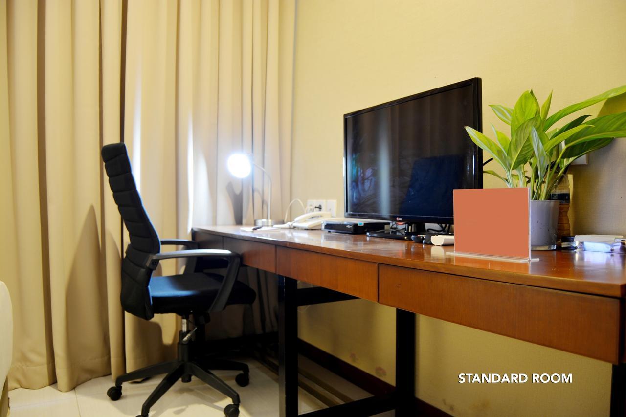 W Home Cipete Jakarta Ngoại thất bức ảnh