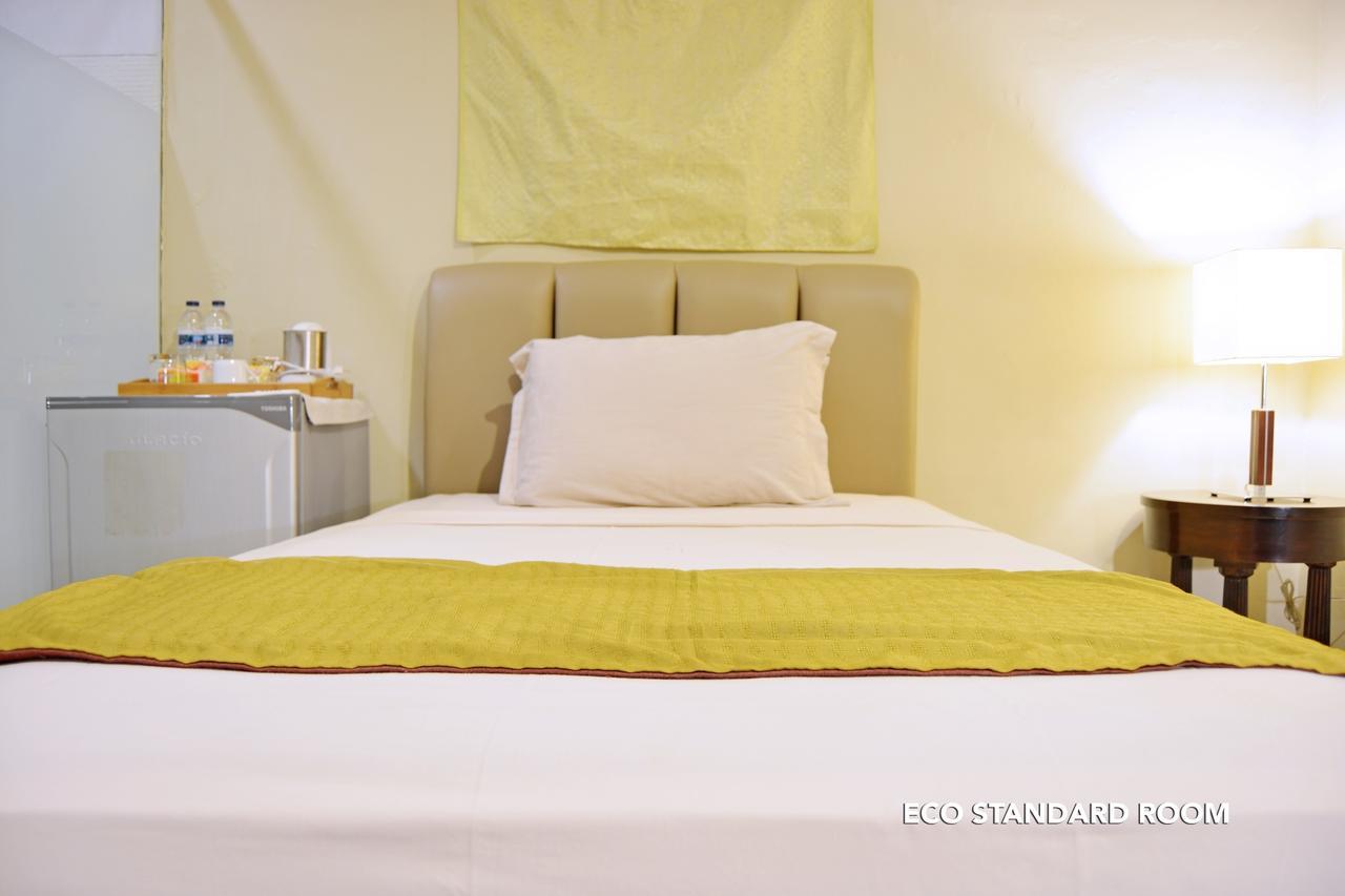 W Home Cipete Jakarta Ngoại thất bức ảnh